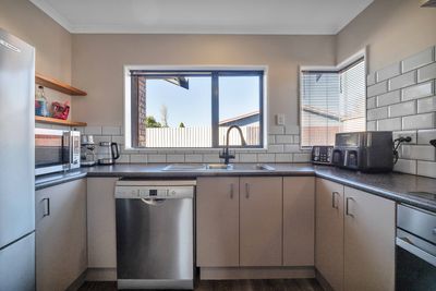 34 Ariel Street, Stratford, Taranaki | Tall Poppy 