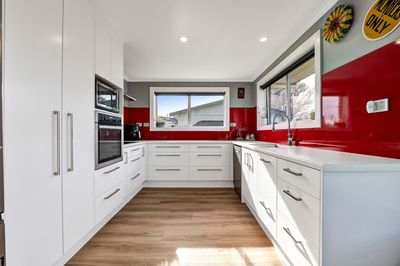 100 Pembroke Road West, Stratford, Taranaki | Tall Poppy 