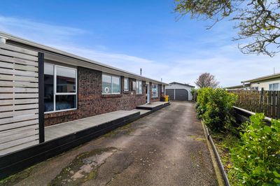 100 Pembroke Road West, Stratford, Taranaki | Tall Poppy 