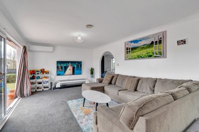 21 Oberon Street, Stratford, Taranaki | Tall Poppy 