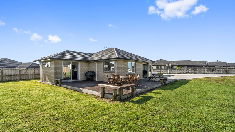10 Biron Place, Stratford