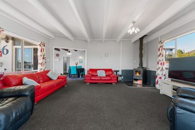 6 Regents Grove, Richmond Heights, Taupo, Waikato | Tall Poppy 