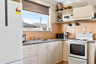 18 Waitahanui Avenue, Taupo, Waikato | Tall Poppy 