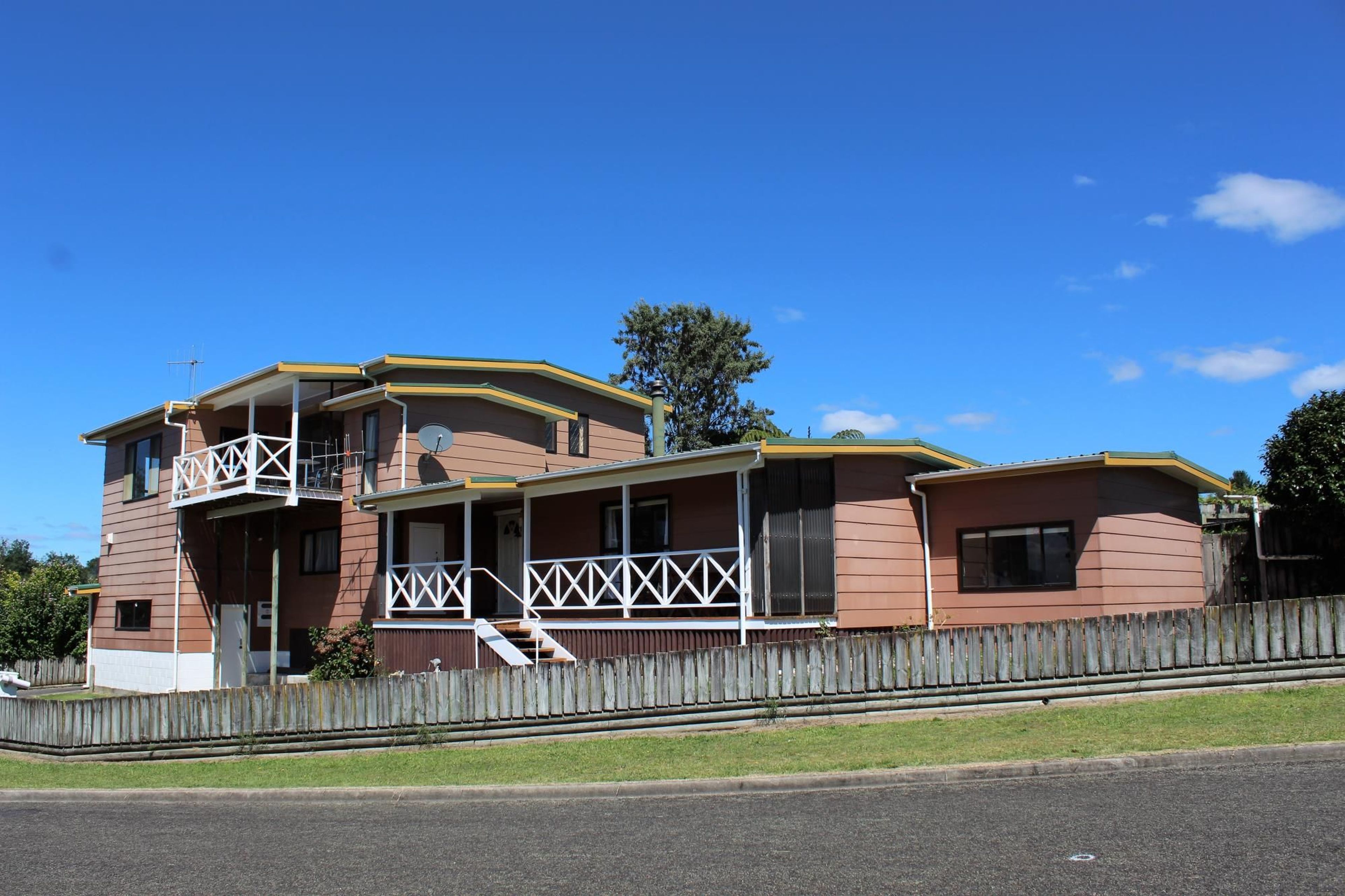 5 Waipoua Street, Mangakino, Waikato | Tall Poppy