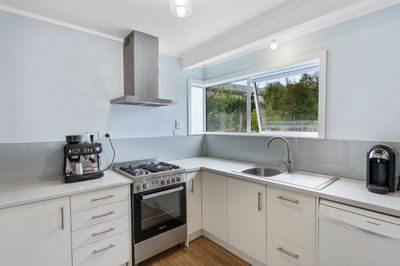 56 Shepherd Road, Waipahihi, Taupo, Waikato | Tall Poppy 