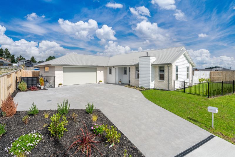 16 Makomako Crescent, Wharewaka, Taupo