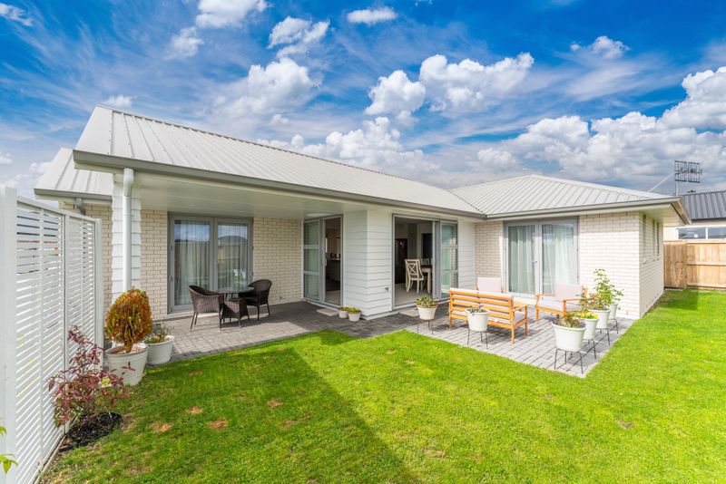 16 Makomako Crescent, Wharewaka, Taupo