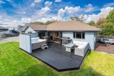 19 Brompton Close, Richmond Heights, Taupo, Waikato | Tall Poppy 