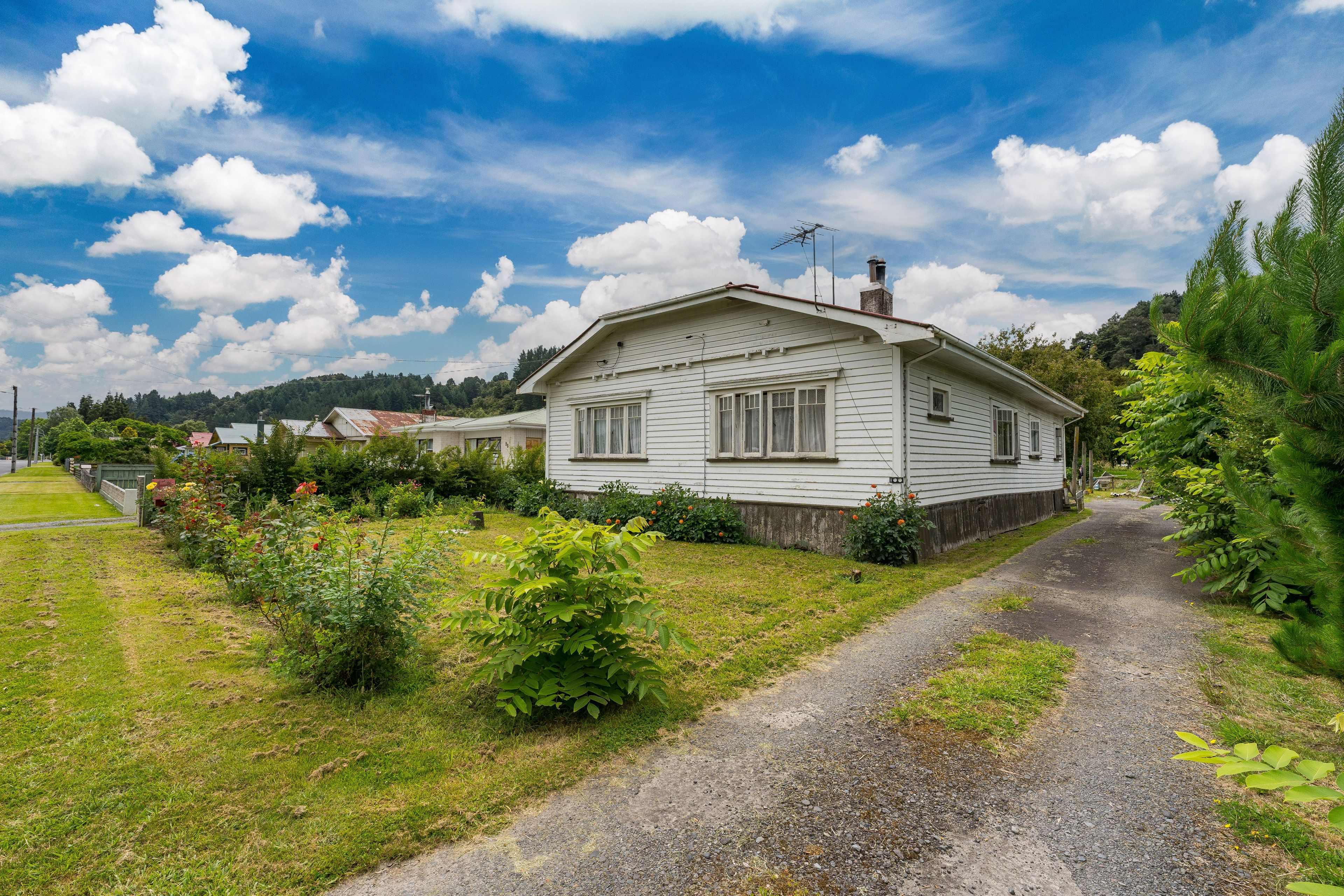 100 Taupo Road, Taumarunui, Ruapehu, Wanganui | Tall Poppy
