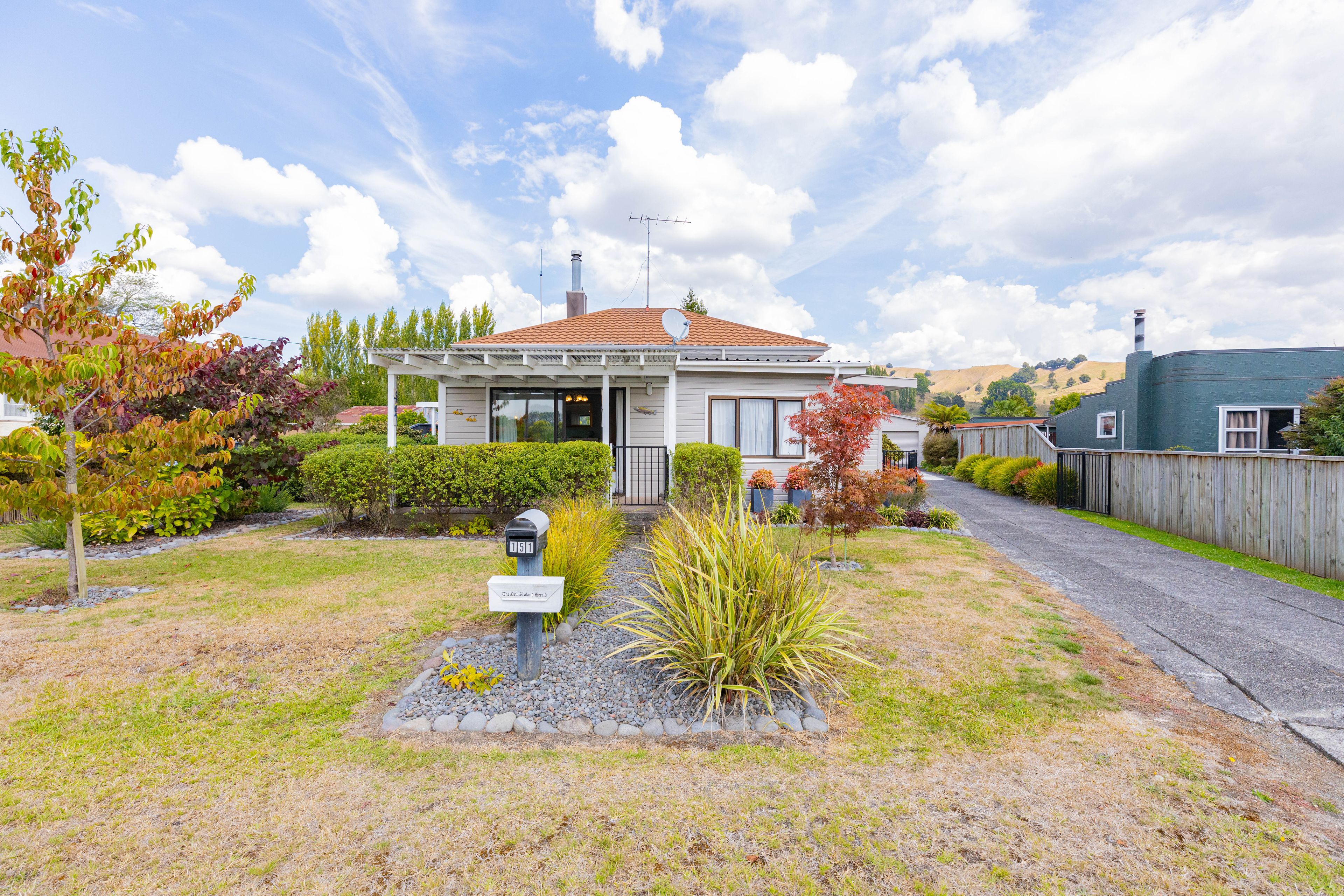 151 Miro Street, Manunui, Ruapehu, Wanganui | Tall Poppy