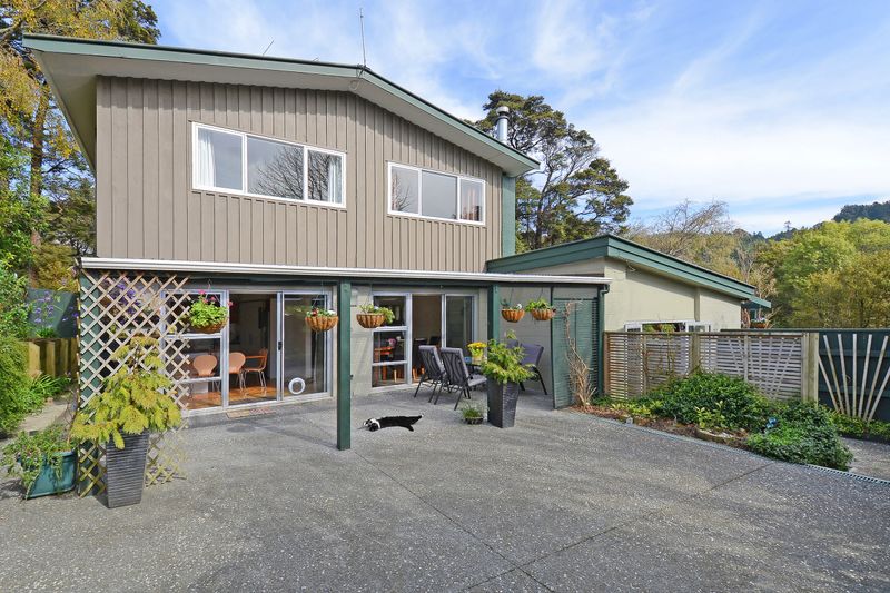 26 Freemans Way, Pinehaven, Upper Hutt City