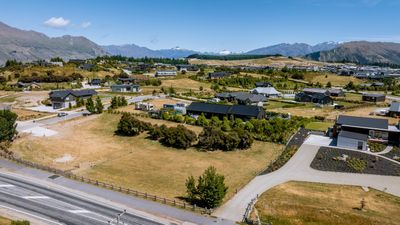 2 Mount Linton Avenue, Wanaka, Otago | Tall Poppy 