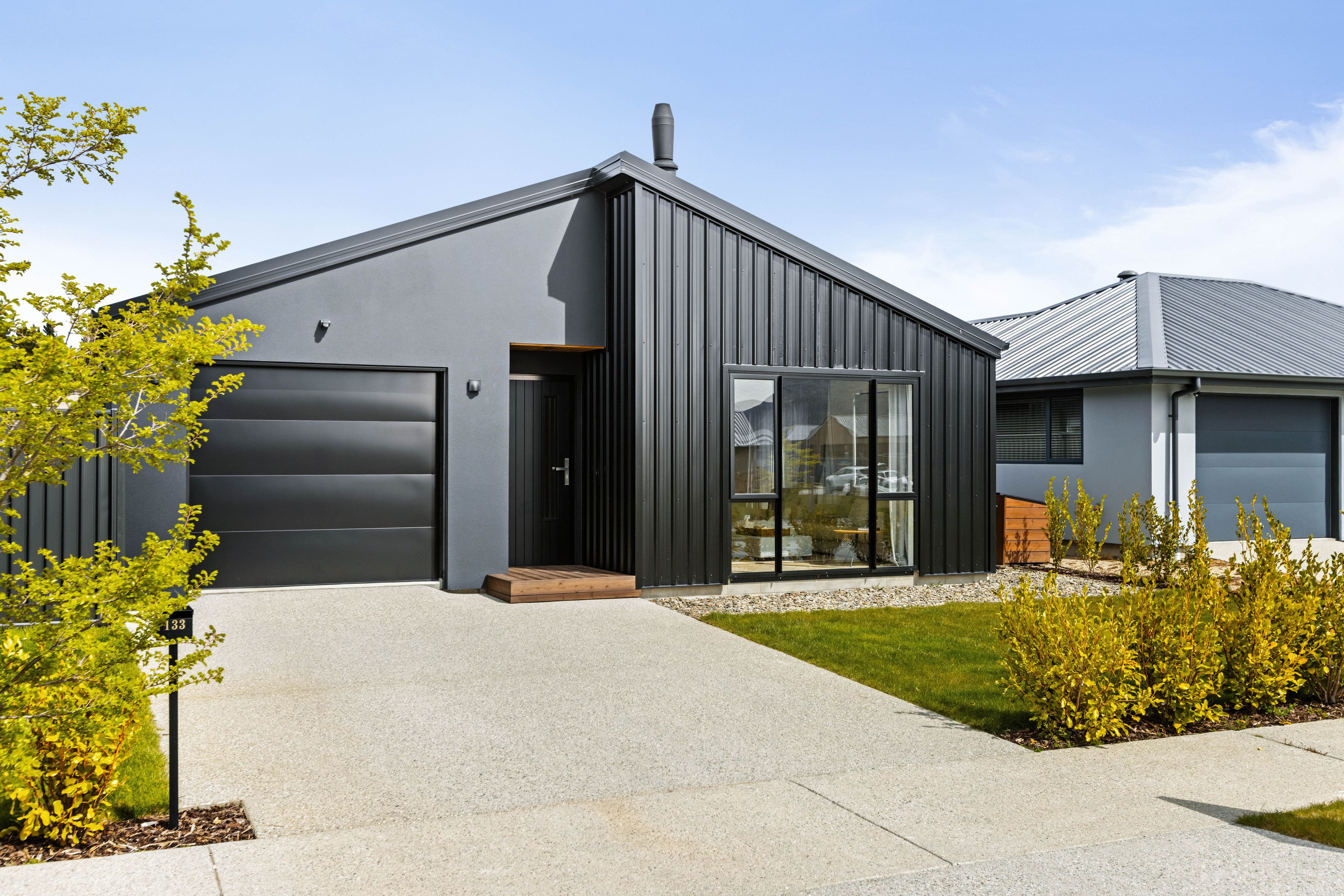 133 Burdon Loop, Lake Hawea, Wanaka, Otago | Tall Poppy