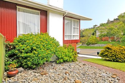 6 Churton Drive, Churton Park, Wellington City, Wellington | Tall Poppy 