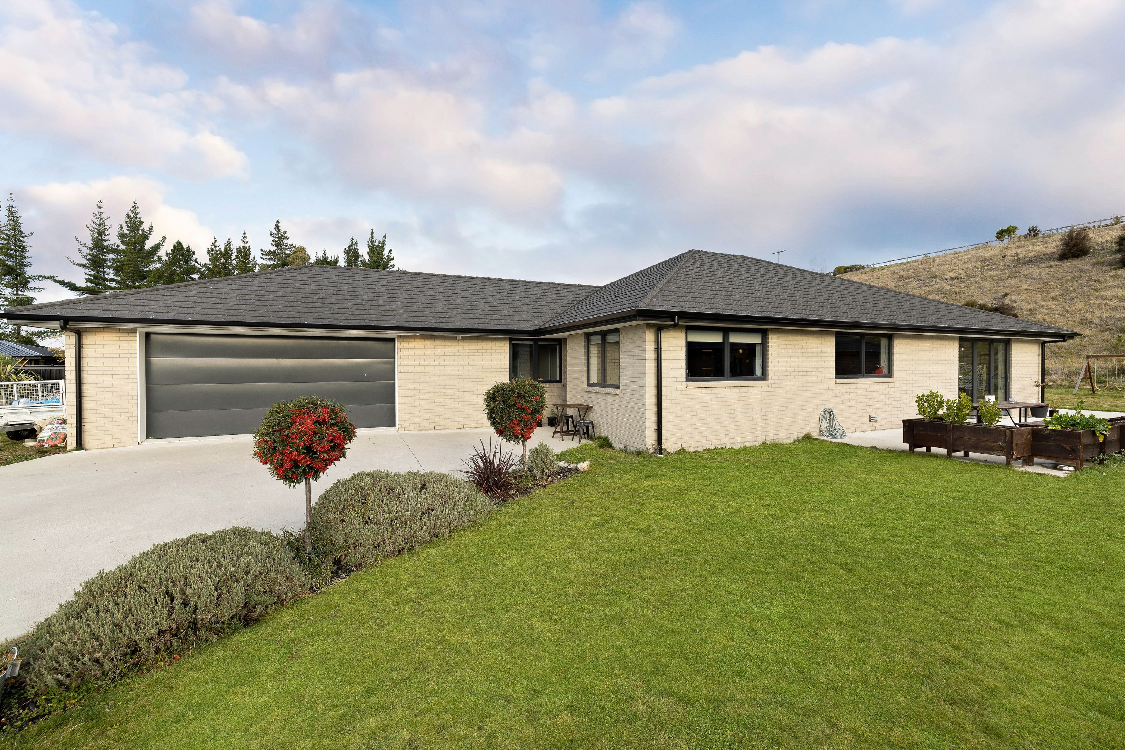 31 Kingfisher Crescent, Albert Town, Wanaka, Otago | Tall Poppy