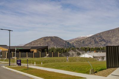 1 Mason Street, Wanaka, Otago | Tall Poppy 