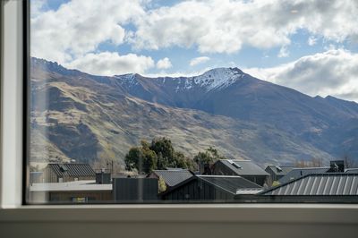 5 Wallace Place, Wanaka, Otago | Tall Poppy 