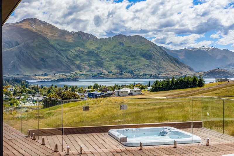 13 Akitu Rise, Wanaka