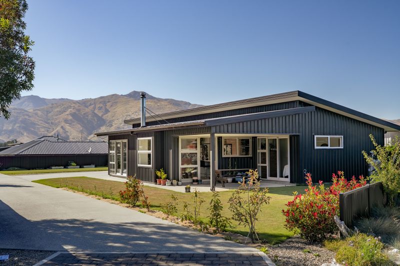 25 Teal Place, Lake Hawea, Wanaka