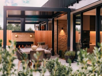 31 Ten Acre Drive, Wanaka, Otago | Tall Poppy 