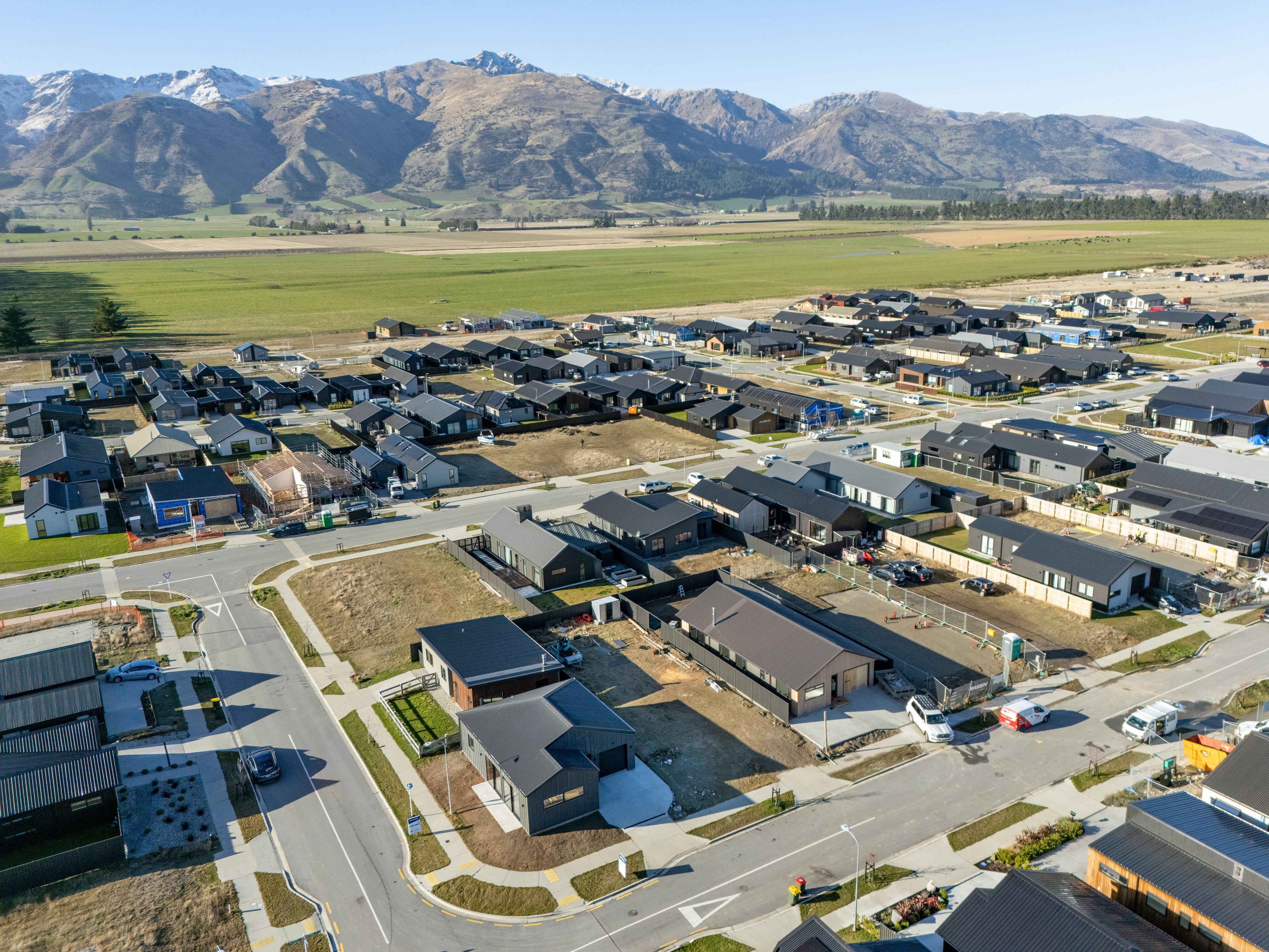 3 Guthrie Street, Lake Hawea, Wanaka, Otago | Tall Poppy