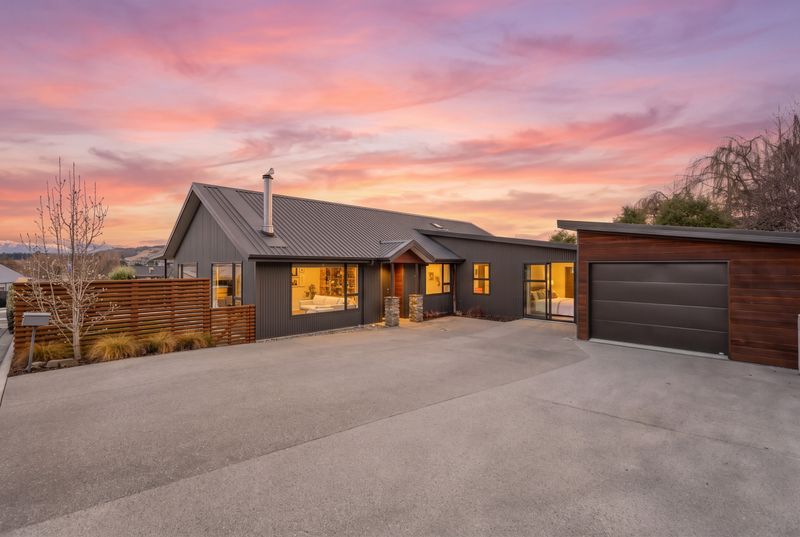 2 Percy Lane, Wanaka