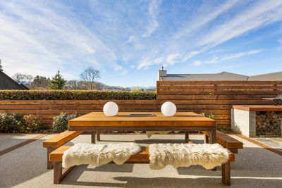2 Percy Lane, Wanaka, Otago | Tall Poppy 