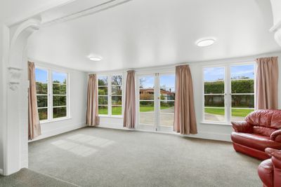 12 Raukawa Grove, Wallaceville, Upper Hutt City, Wellington | Tall Poppy 