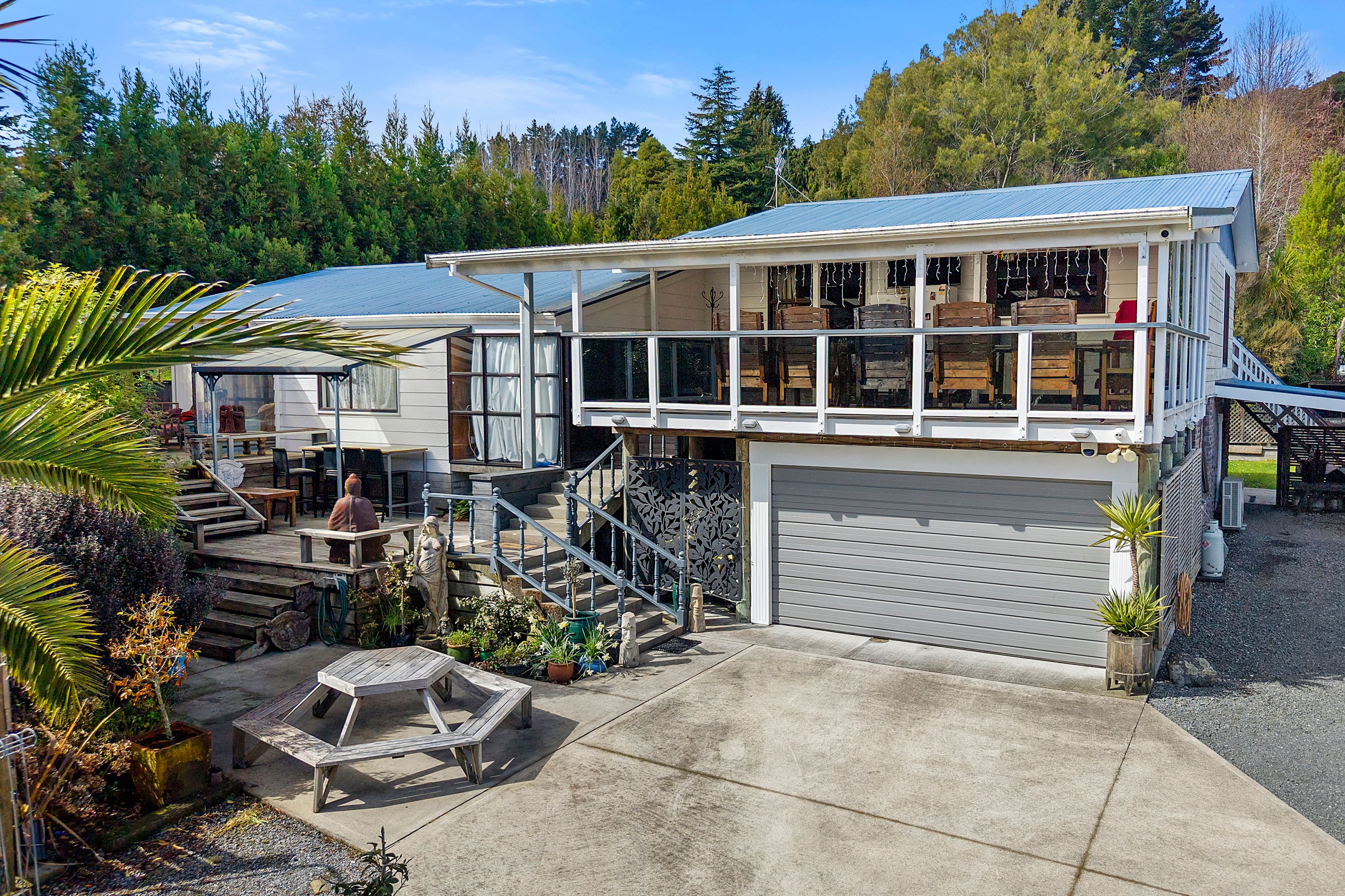 193 Katherine Mansfield Drive, Whitemans Valley, Upper Hutt City, Wellington | Tall Poppy