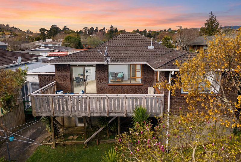 1/21a Roband Crescent, Brown Owl, Upper Hutt City