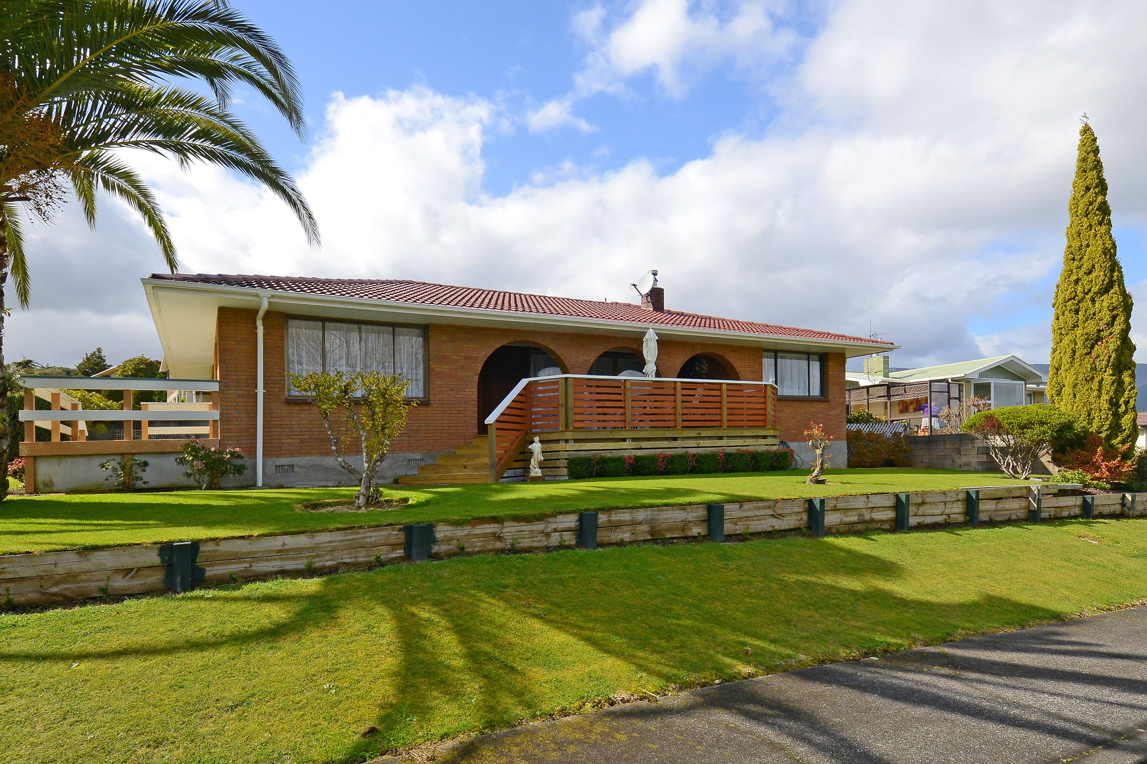 2 Alleyne Court, Brown Owl, Upper Hutt City, Wellington | Tall Poppy