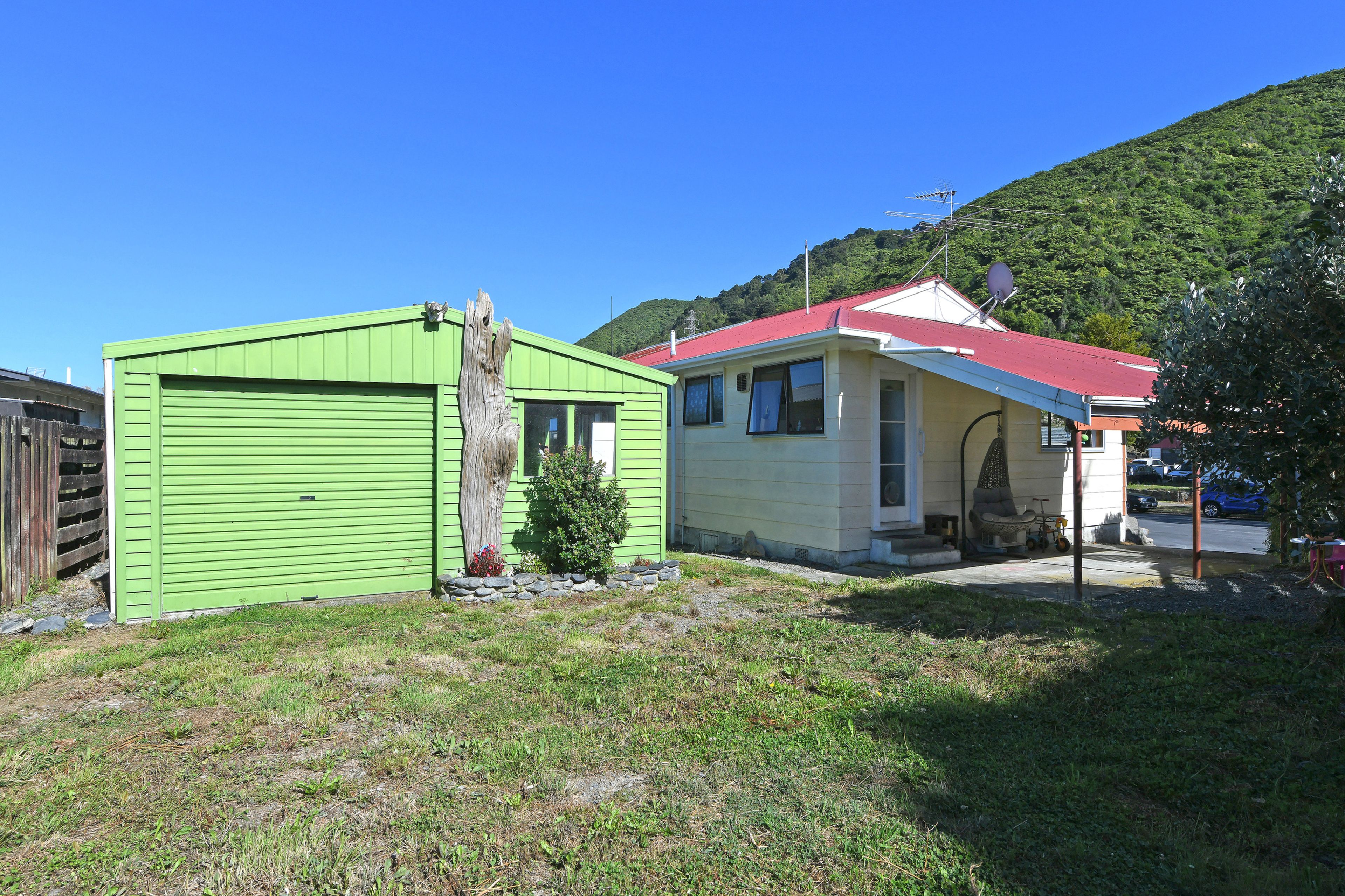 16A Indiana Grove, Totara Park, Upper Hutt City, Wellington | Tall Poppy