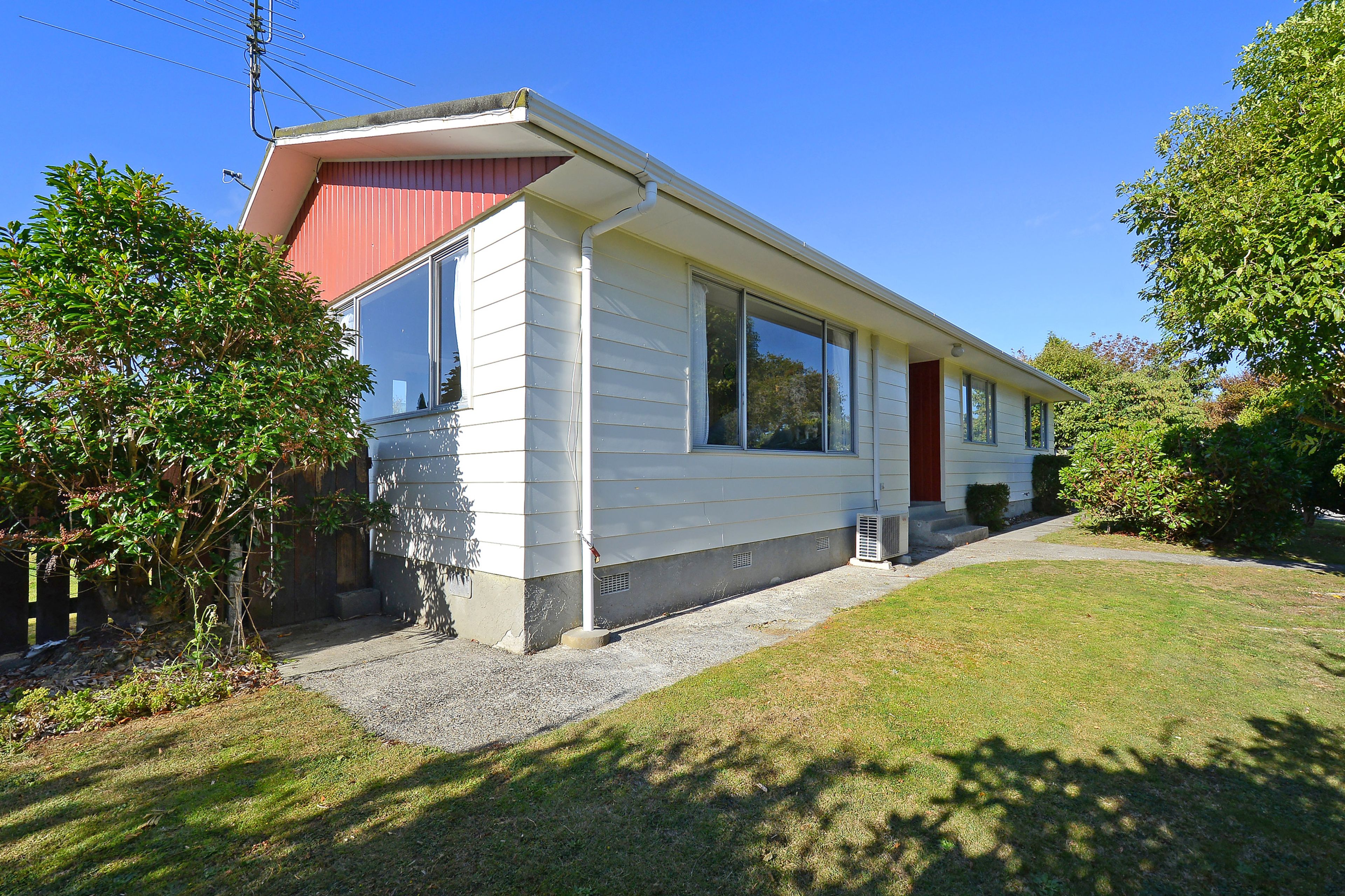 14 Tacoma Drive, Totara Park, Upper Hutt City, Wellington | Tall Poppy