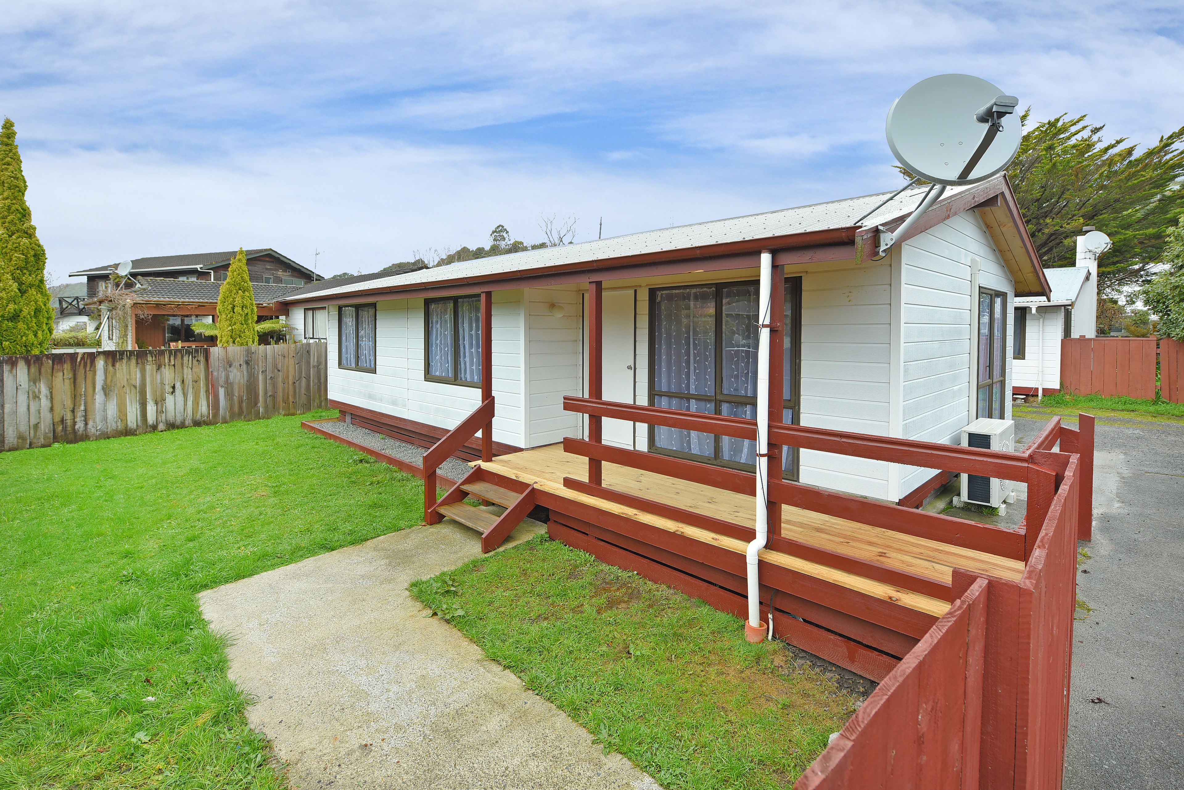 1/38A Gemstone Drive, Birchville, Upper Hutt City, Wellington | Tall Poppy