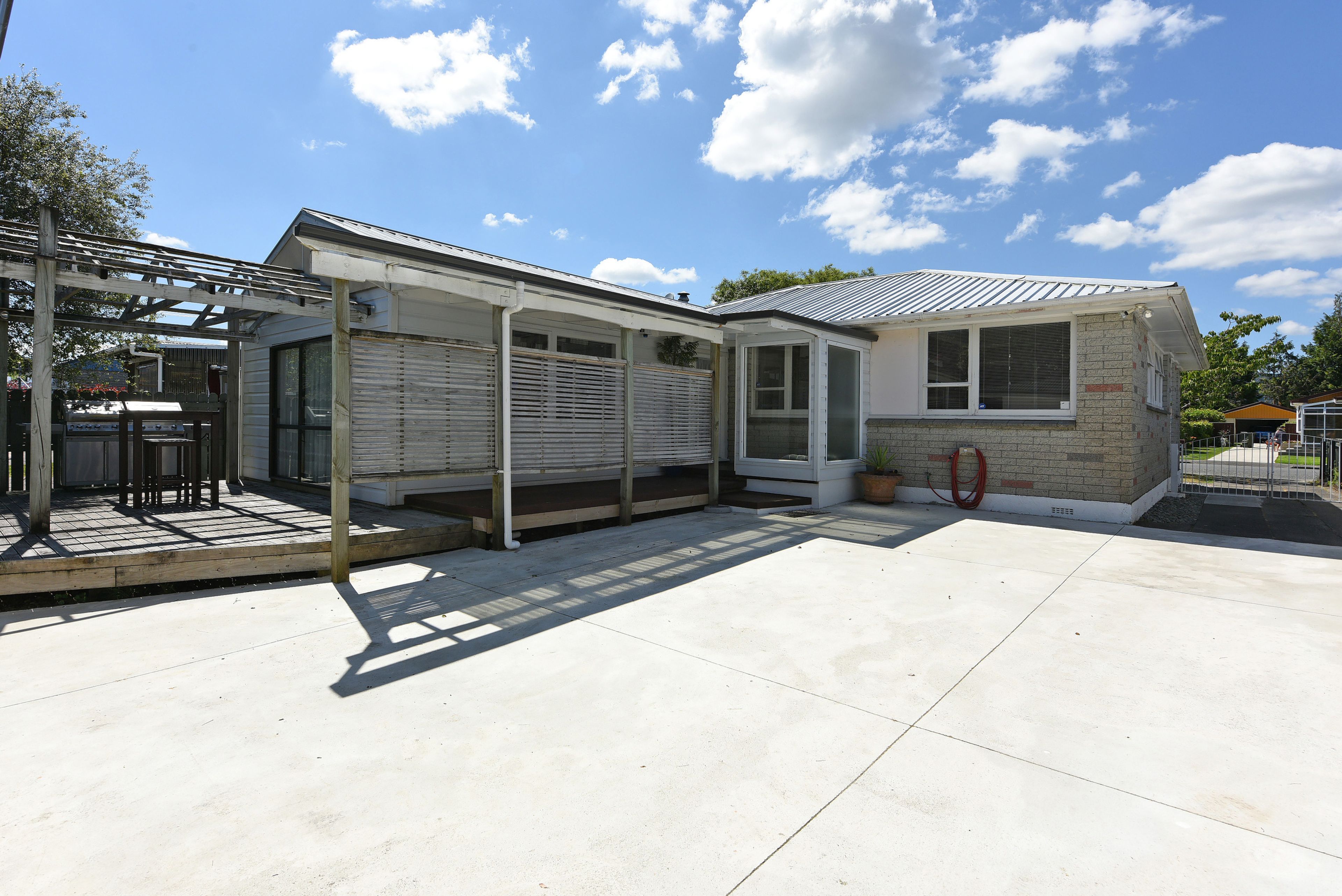 87 Holdsworth Ave, Trentham, Upper Hutt City, Wellington | Tall Poppy