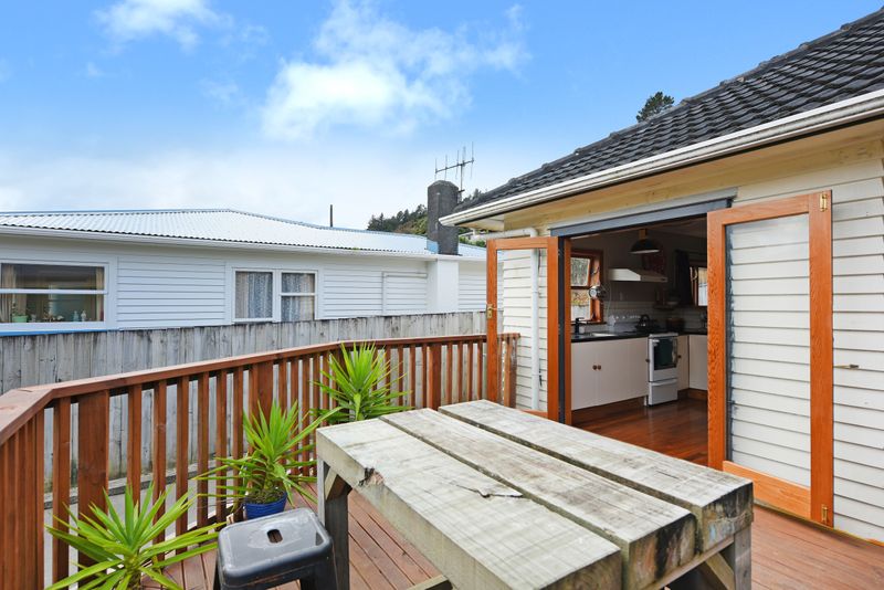 60 Coast Road, Wainuiomata, Lower Hutt City