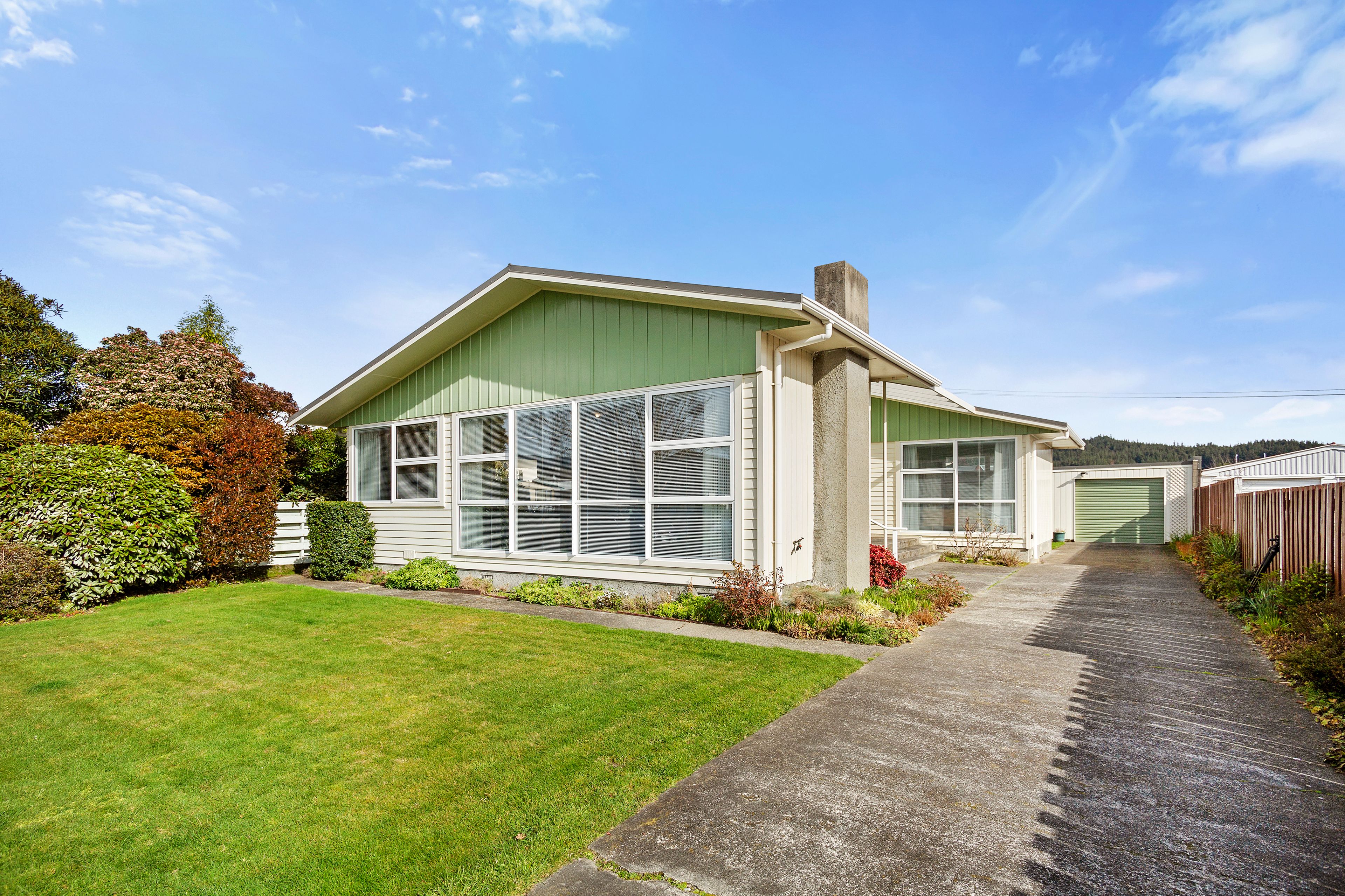 23 Perry Street, Heretaunga, Upper Hutt City, Wellington | Tall Poppy
