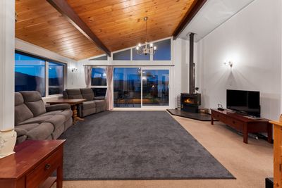 13 Kenilworth Grove, Silverstream, Upper Hutt City, Wellington | Tall Poppy 