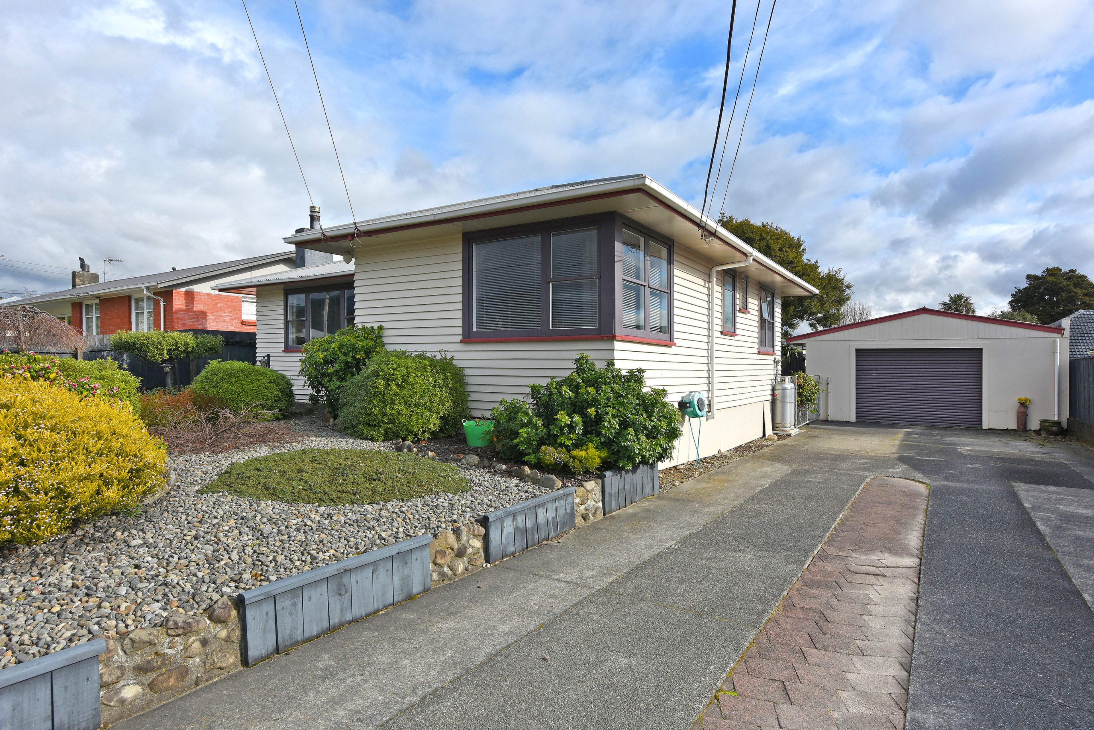 41 Totara Park Road, Clouston Park, Upper Hutt City, Wellington | Tall Poppy