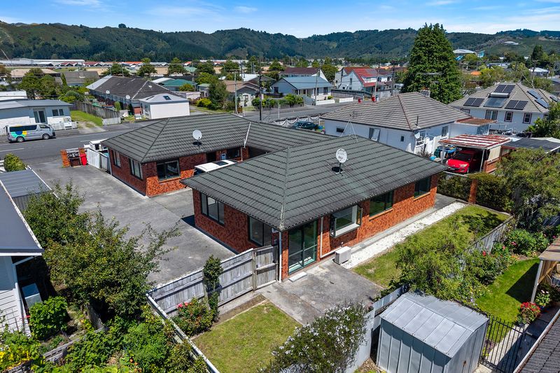 30A and B Ararino Street, Trentham, Upper Hutt City