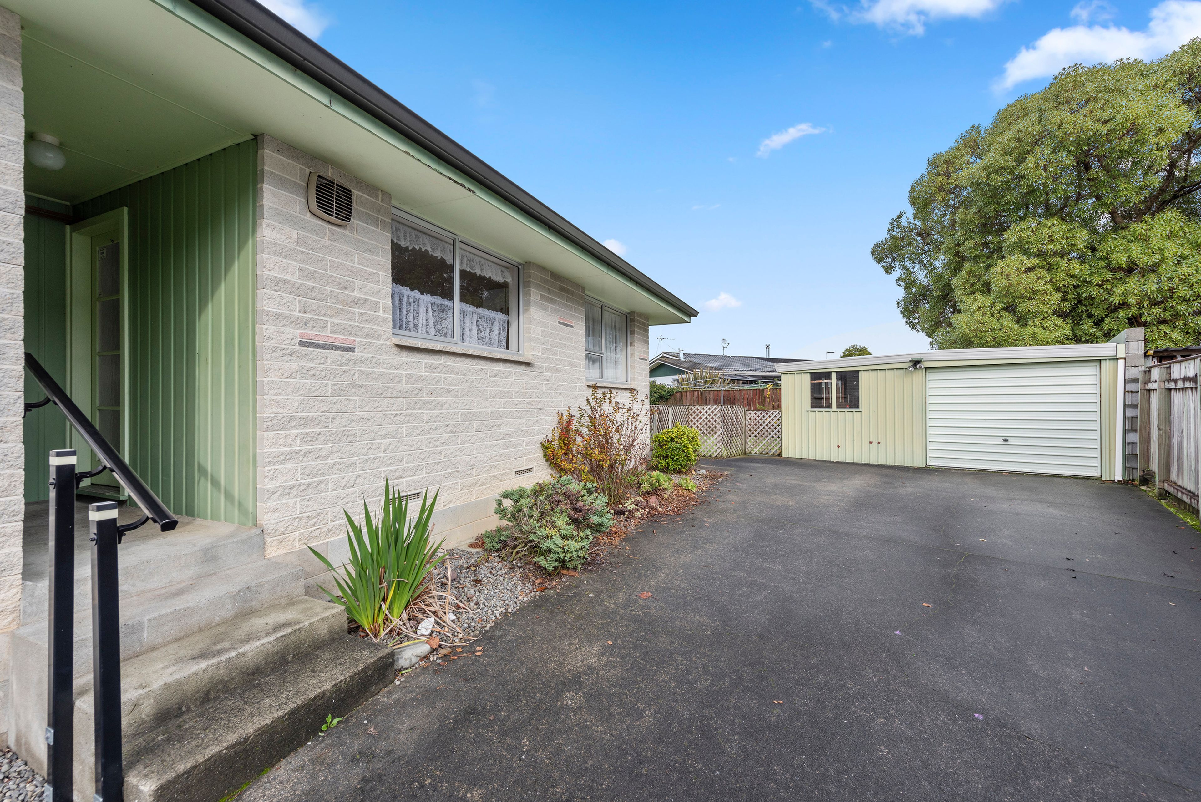 13 Dakota Grove, Totara Park, Upper Hutt City, Wellington | Tall Poppy