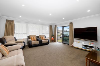 51 Bonnie Glen Crescent, Ebdentown, Upper Hutt City, Wellington | Tall Poppy 