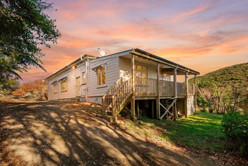 8 Mount Cecil Road, Moonshine Valley, Upper Hutt City