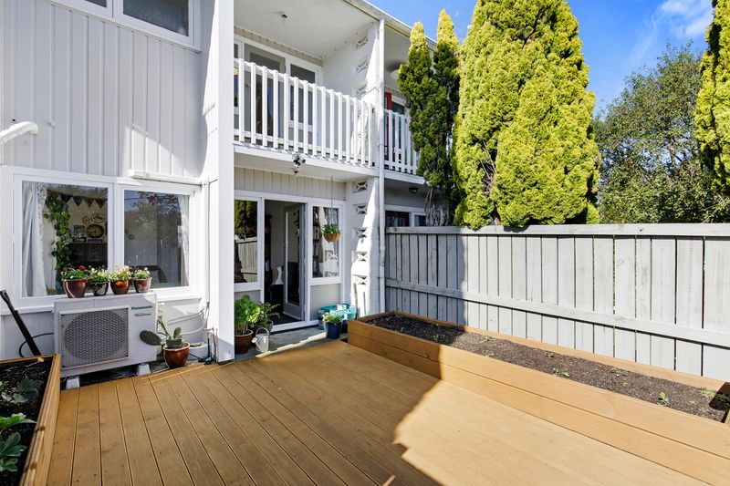 8/6 Keys Street, Elderslea, Upper Hutt City