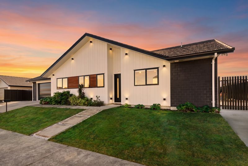 89 Mawai Hakona Drive, Wallaceville, Upper Hutt City