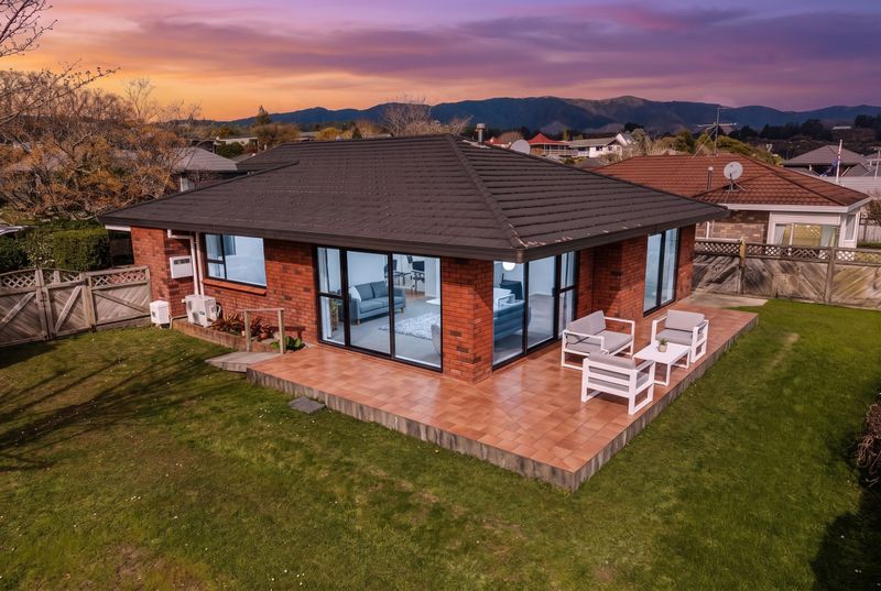 3 Clearwater Terrace, Brown Owl, Upper Hutt City