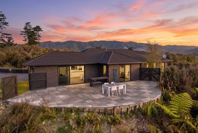 50 Mount Marua Drive, Timberlea, Upper Hutt City, Wellington | Tall Poppy 