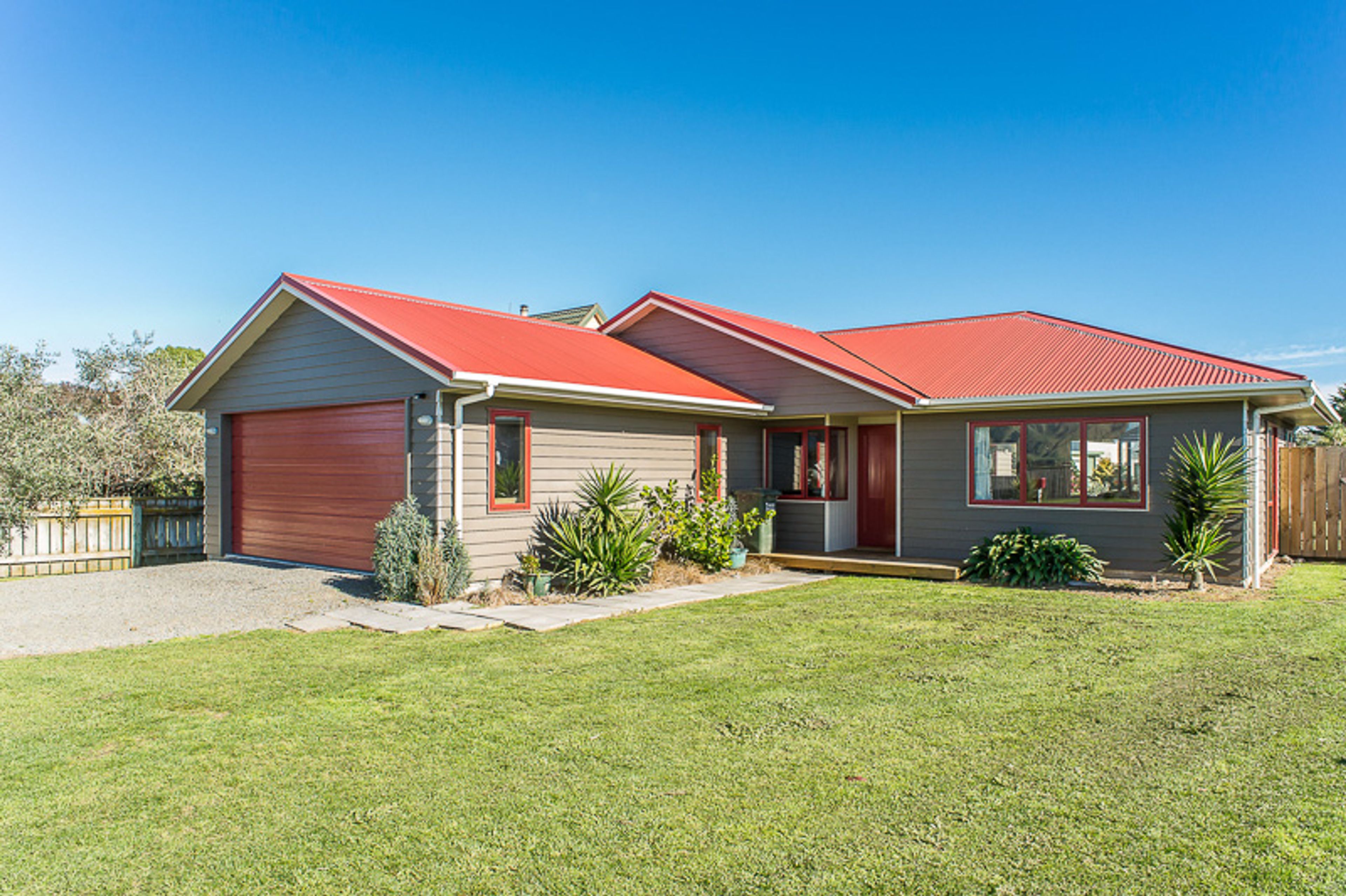 43 Gawler Street, Te Horo Beach, Kapiti Coast, Wellington | Tall Poppy