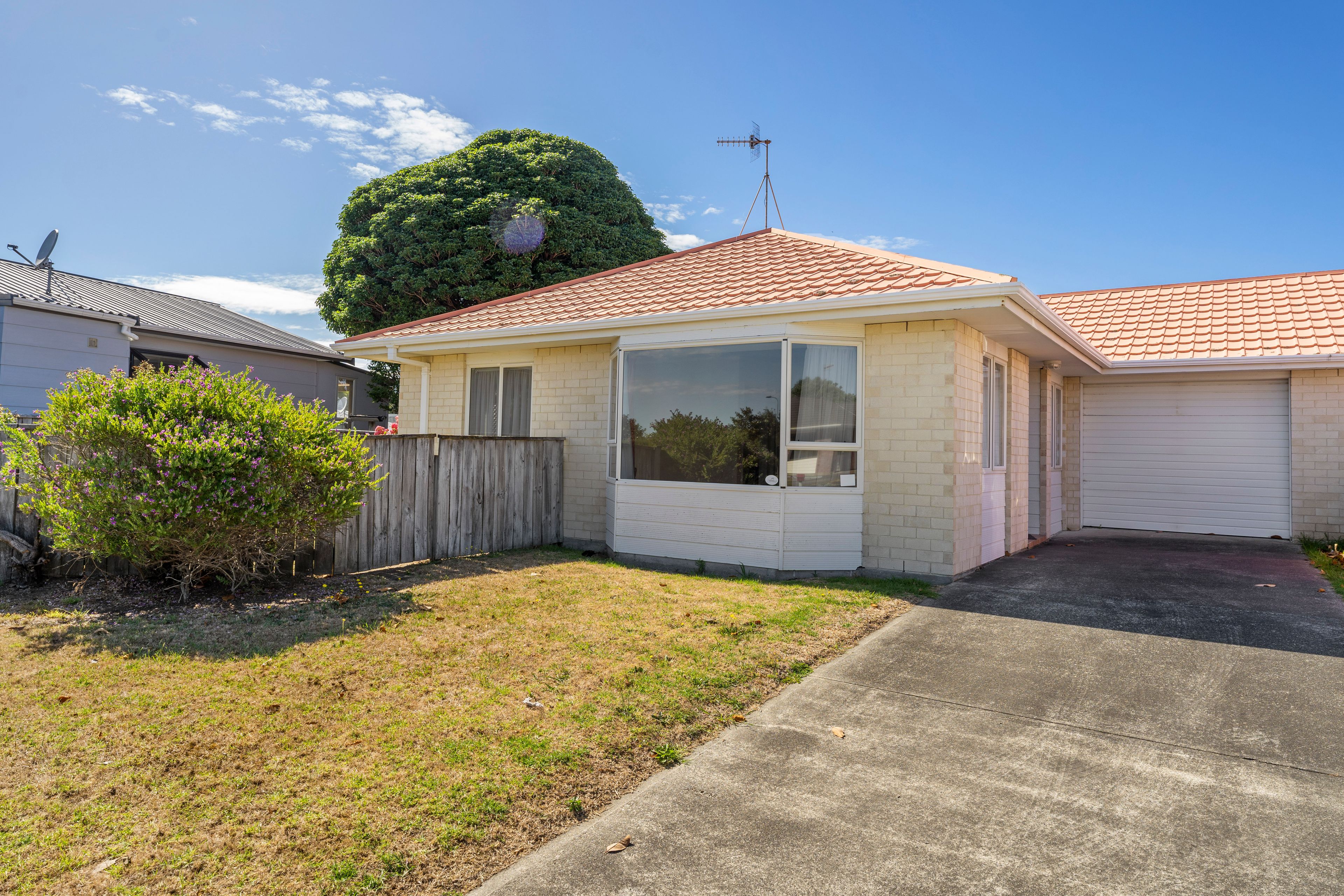 15A Dennis Taylor Court, Paraparaumu, Kapiti Coast, Wellington | Tall Poppy