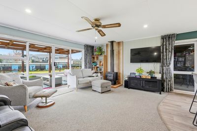 9 Ramona Avenue, Waitarere Beach, Horowhenua, Manawatu | Tall Poppy 